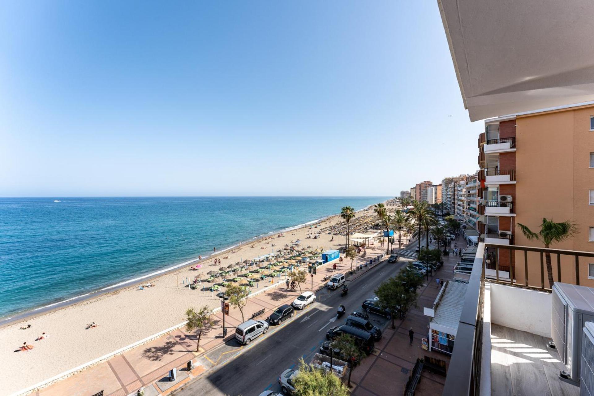 Malagasuite Golden Views Fuengirola Exteriör bild